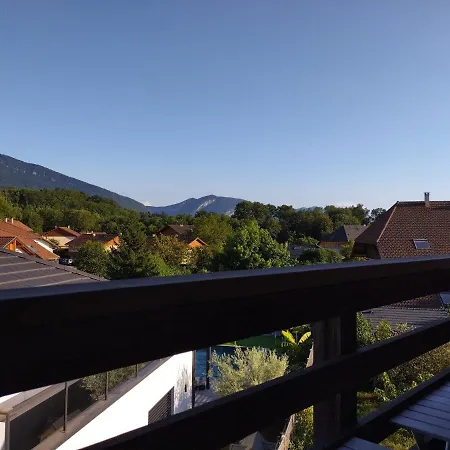 Entre Et Montagne